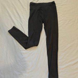 Black leggings